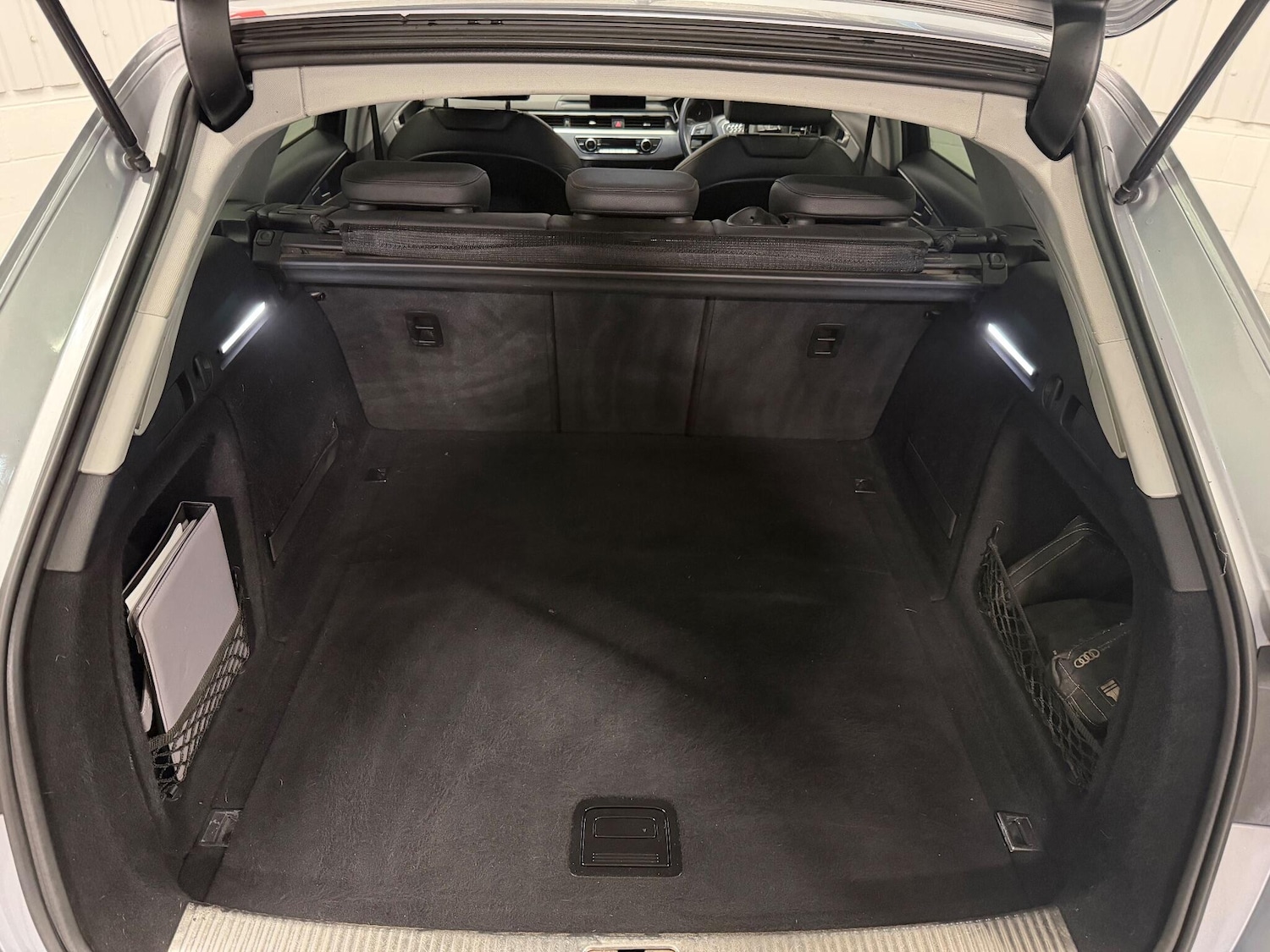 Used Audi A4 Allroad 2016 for sale - 76926384: Photo 11