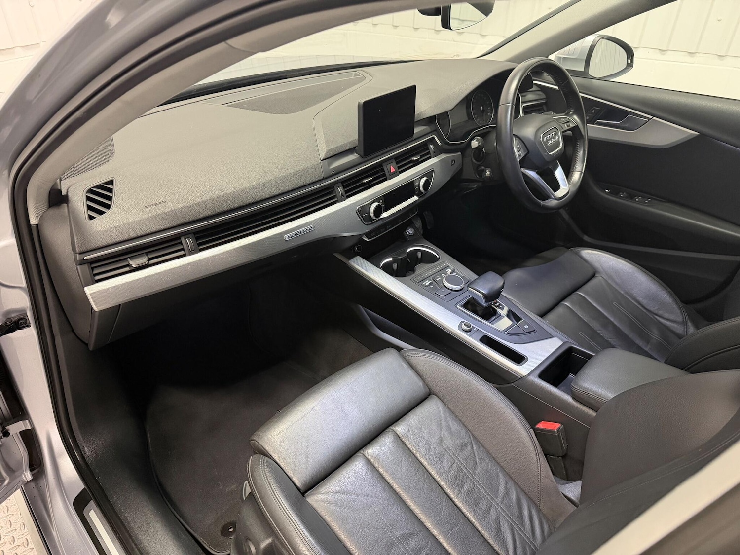 Used Audi A4 Allroad 2016 for sale - 76926384: Photo 16