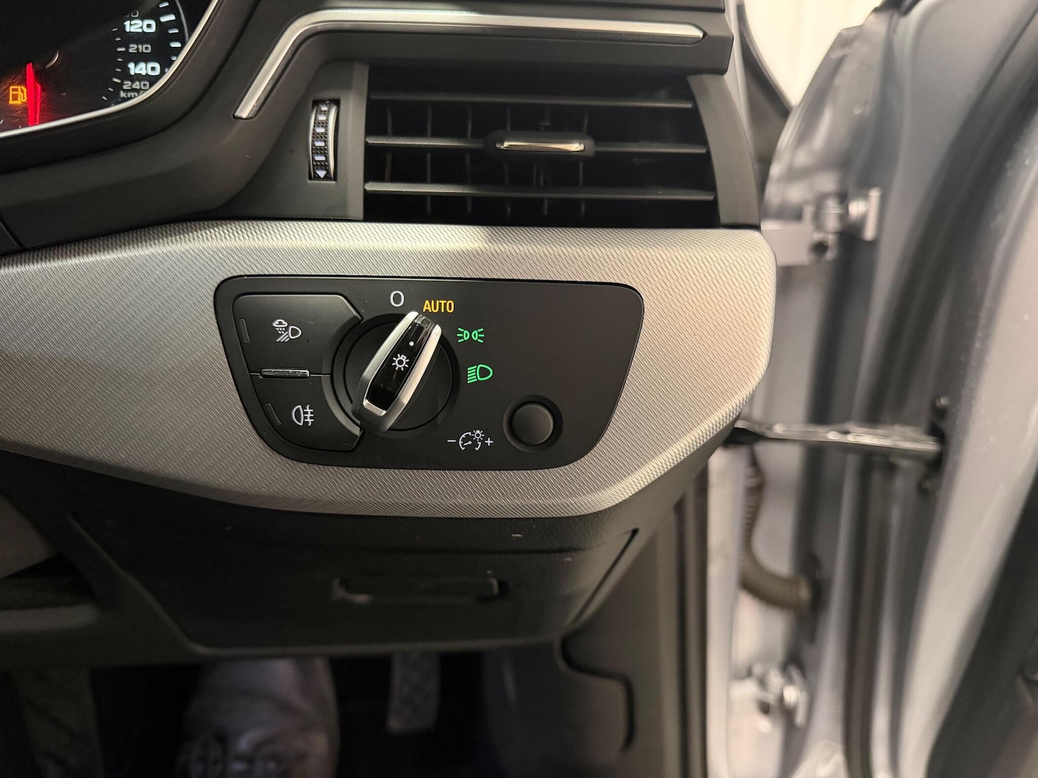 Used Audi A4 Allroad 2016 for sale - 76926384: Photo 23