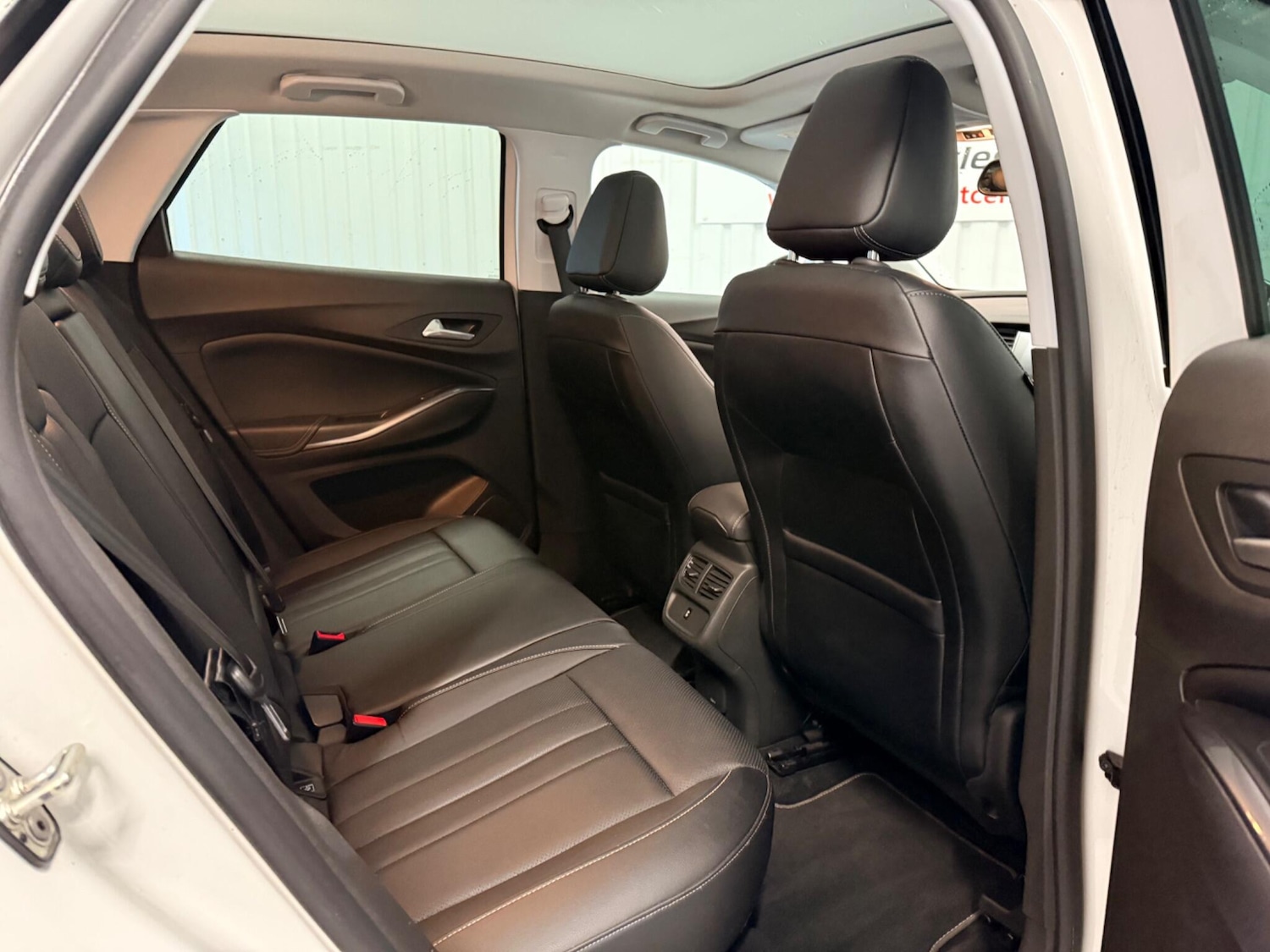 Used Vauxhall Grandland X 2018 for sale - 77386260: Photo 18