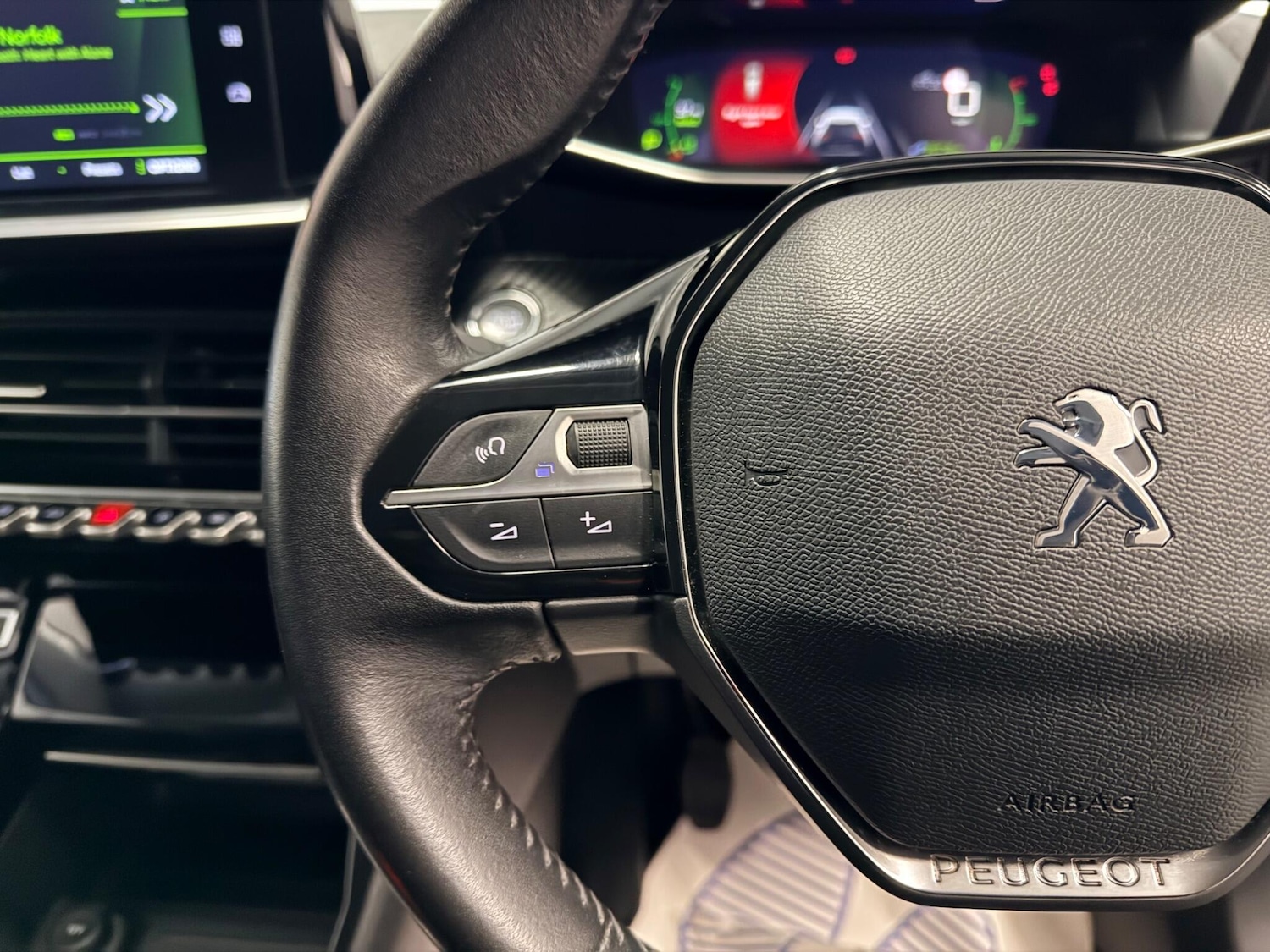 Used Peugeot 2008 2020 for sale - 77358723: Photo 17