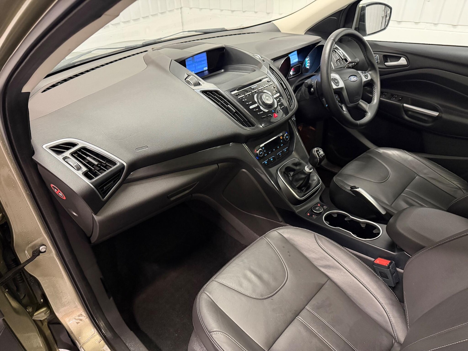 Used Ford Kuga 2014 for sale - 76772101: Photo 14