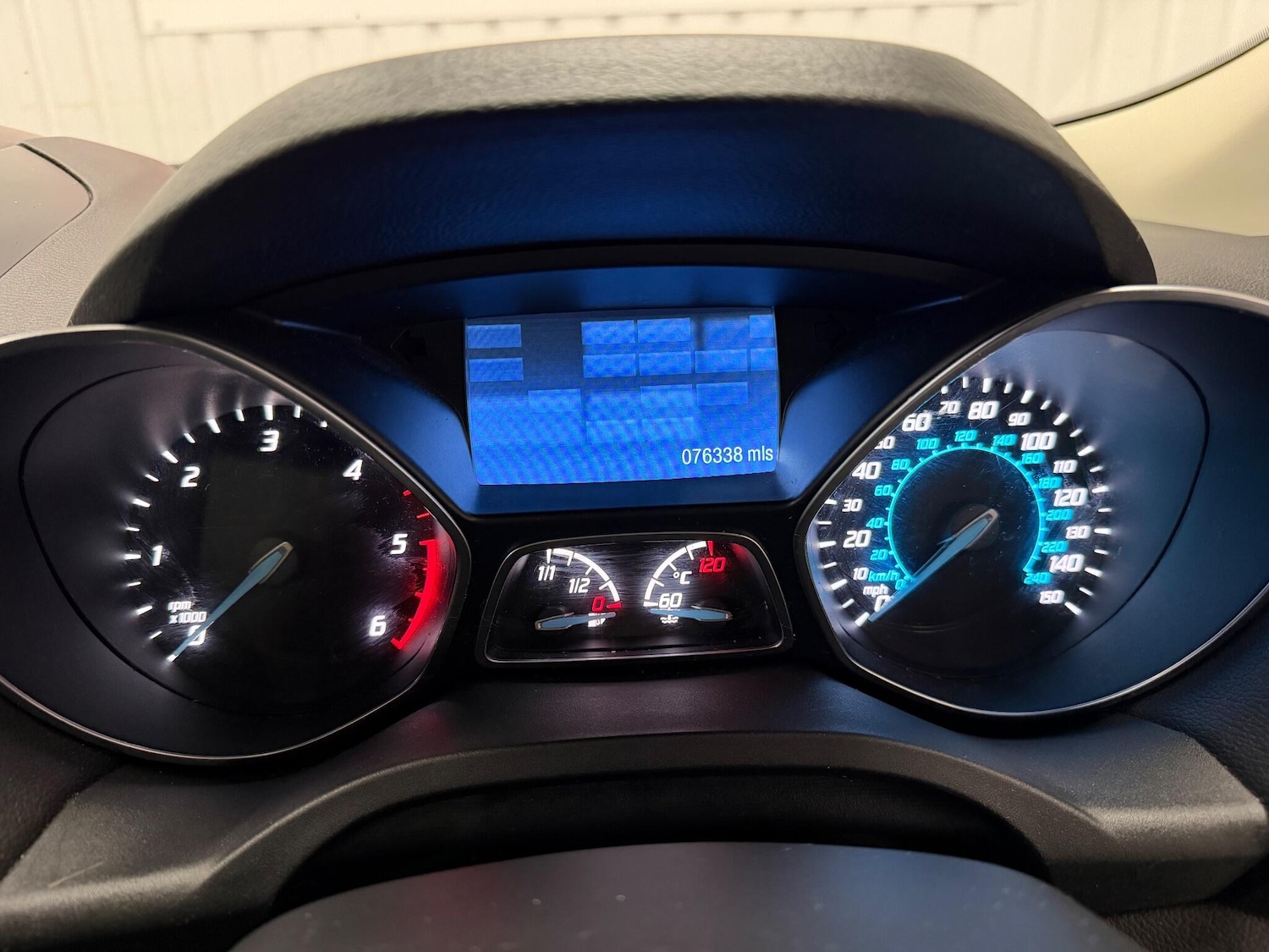 Used Ford Kuga 2014 for sale - 76772101: Photo 20