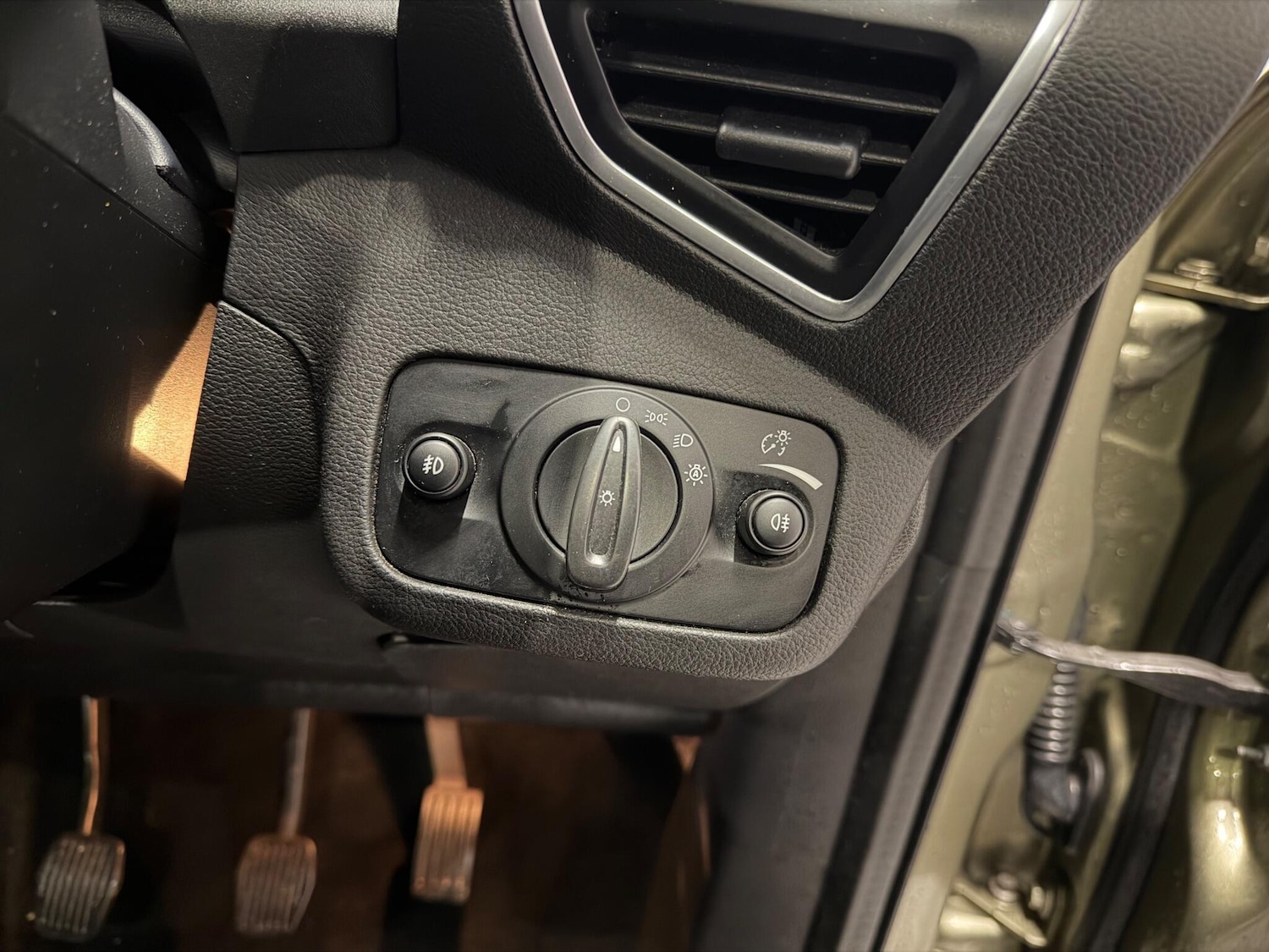 Used Ford Kuga 2014 for sale - 76772101: Photo 21