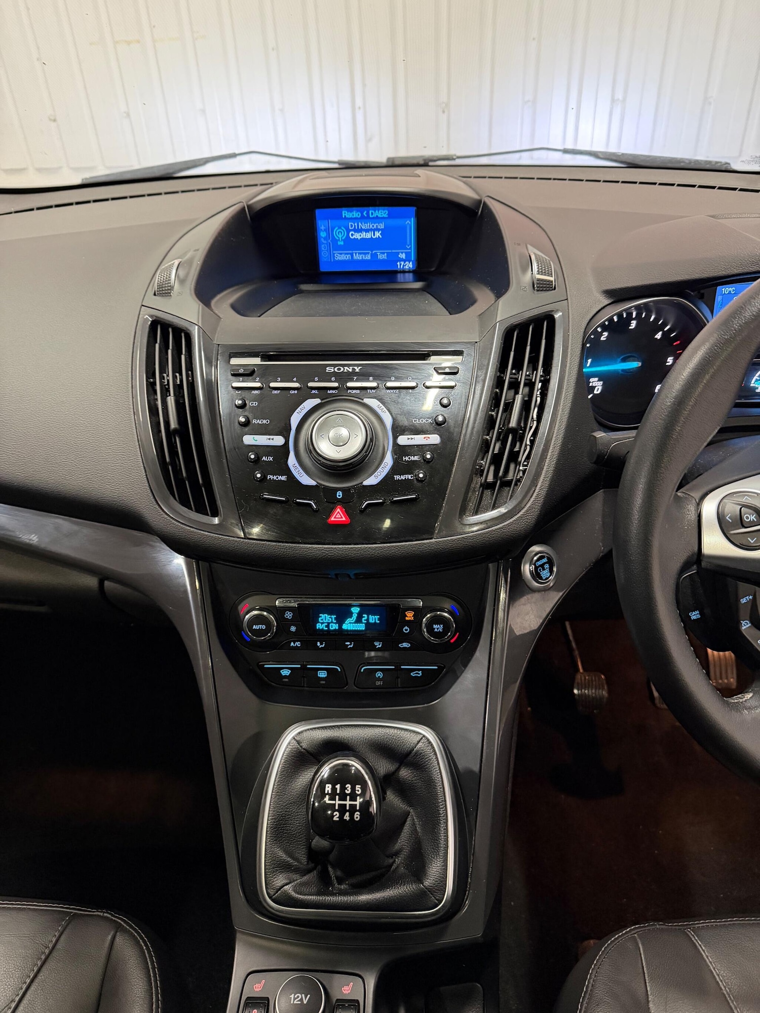 Used Ford Kuga 2014 for sale - 76772101: Photo 22