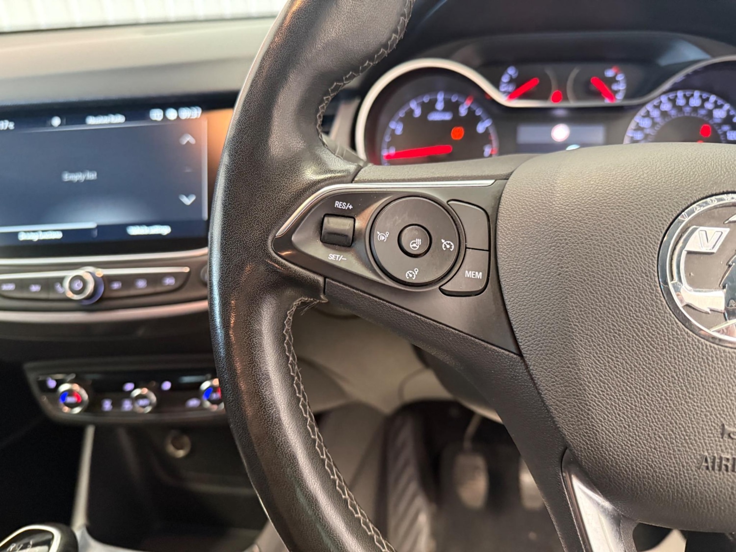 Used Vauxhall Crossland 2021 for sale - 76472319: Photo 22