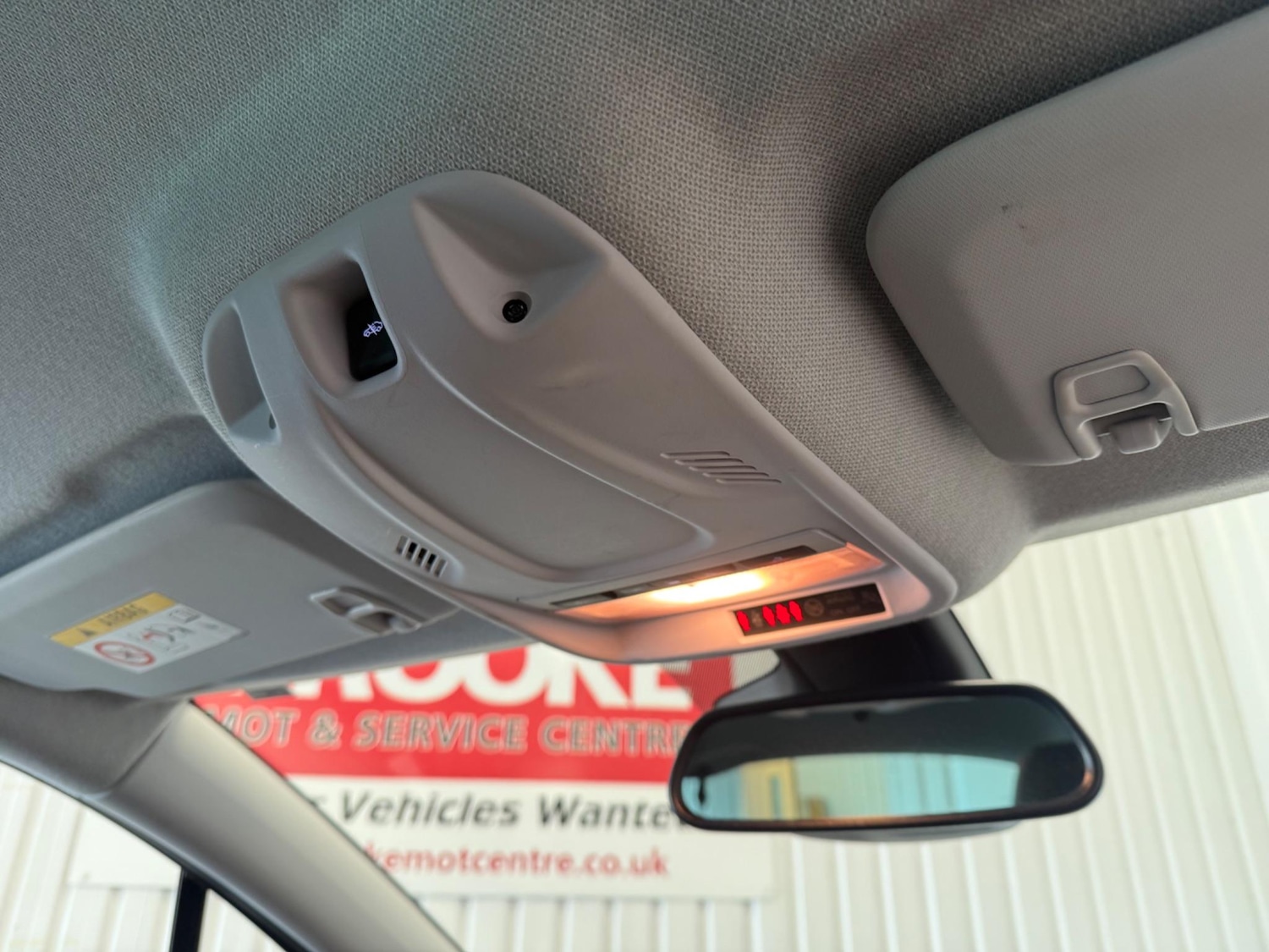 Used Vauxhall Crossland 2021 for sale - 76472319: Photo 30