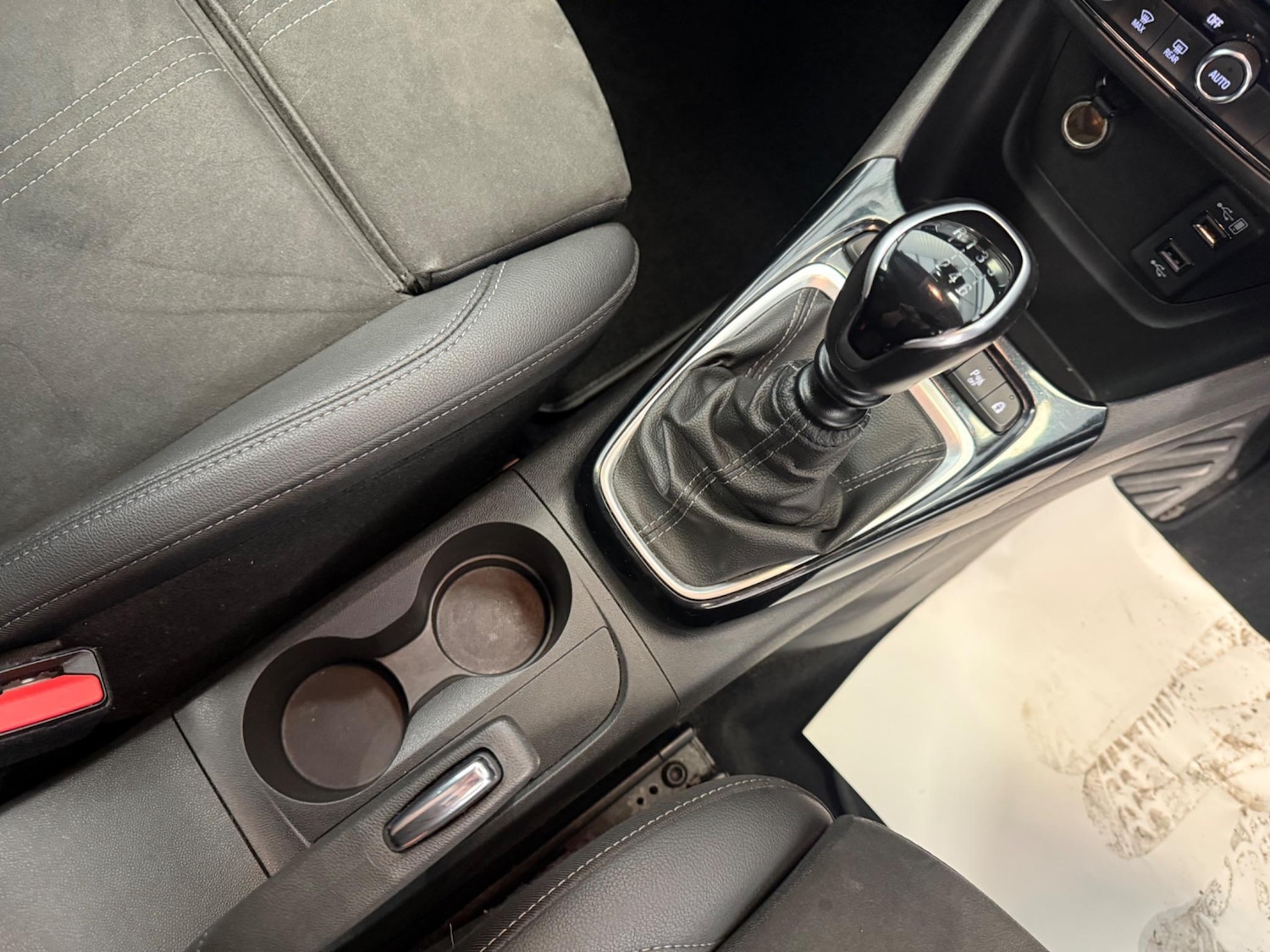 Used Vauxhall Crossland 2021 for sale - 76472319: Photo 32