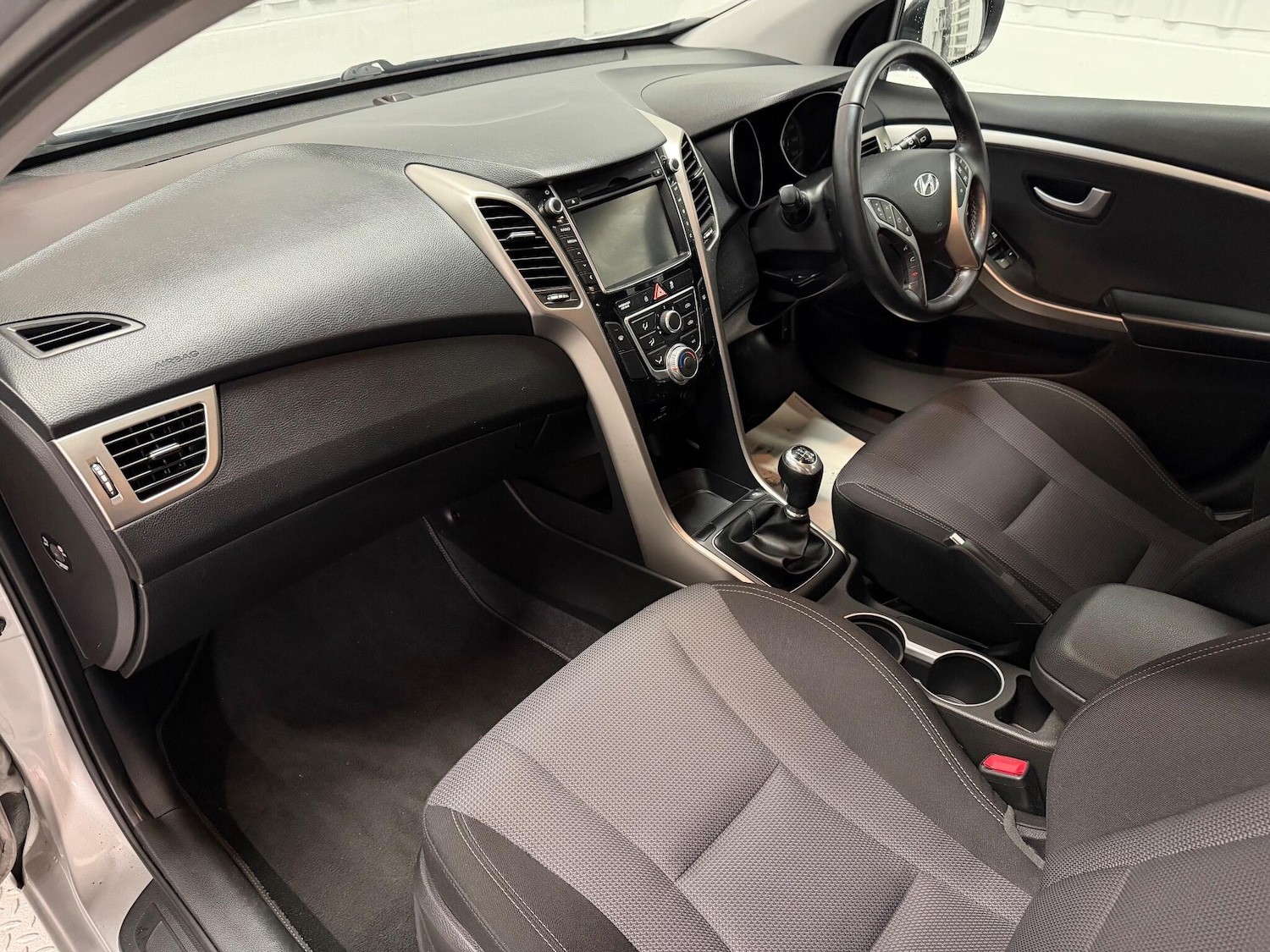 Used Hyundai i30 2015 for sale - 76607664: Photo 15