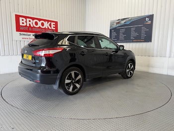 Used Nissan Qashqai 2015 for sale - 79452409: Photo