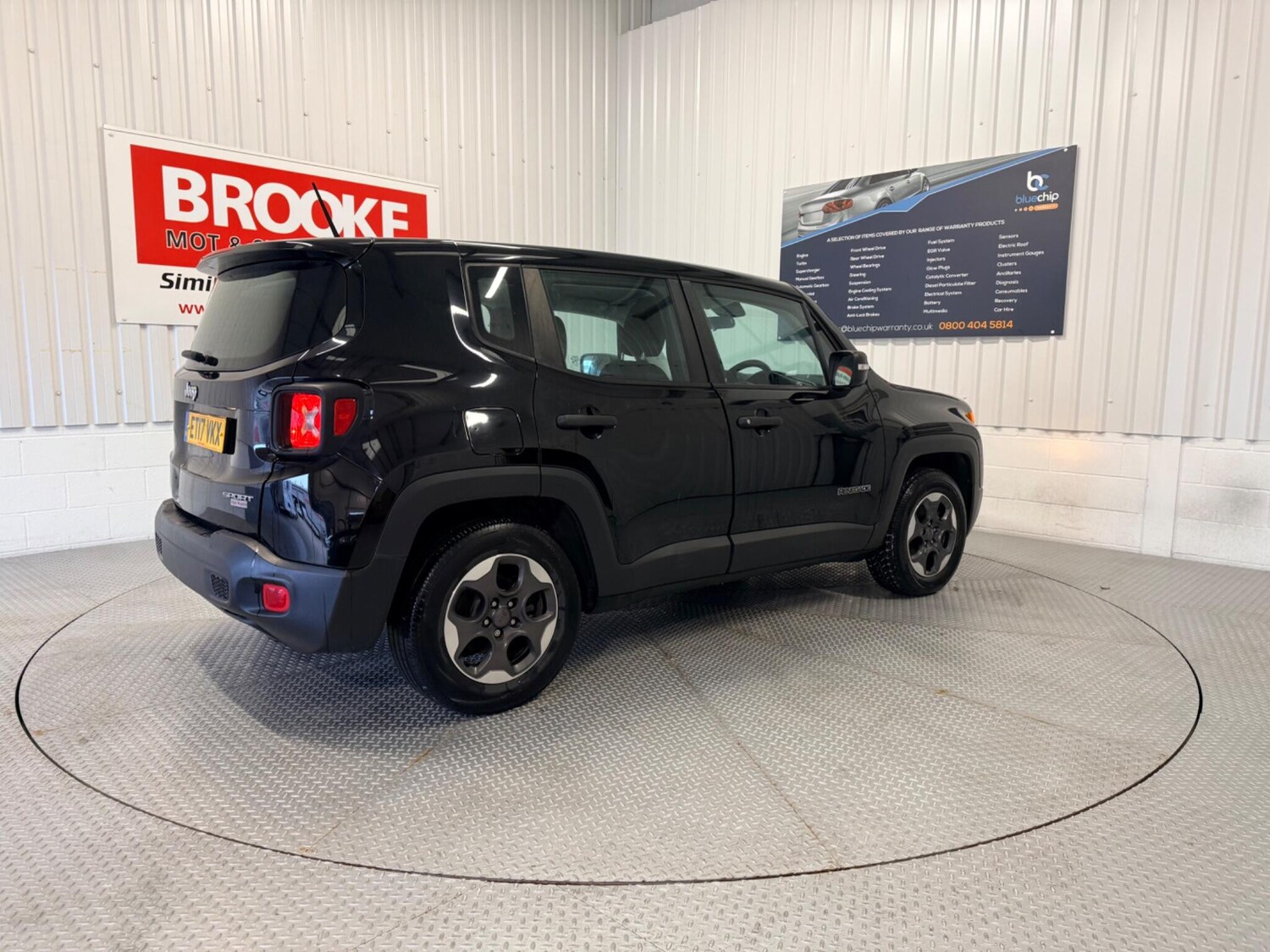 Used Jeep Renegade 2017 for sale - 77586058: Photo 7