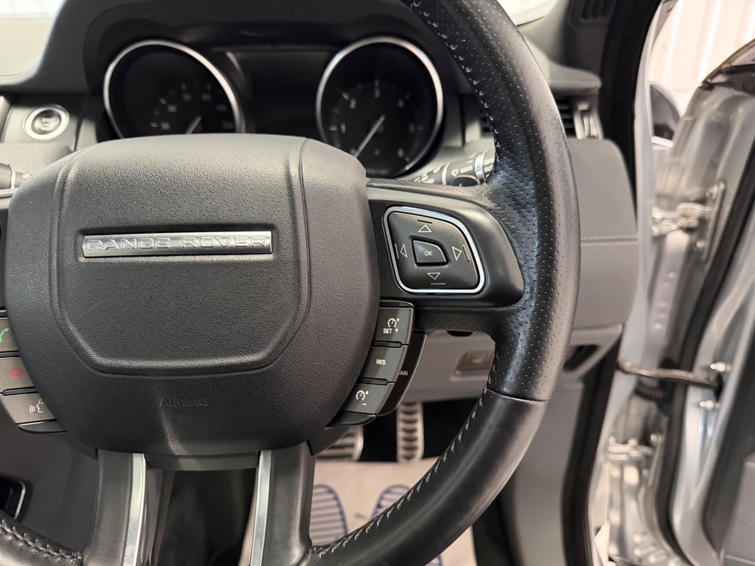 Used Land Rover Range Rover Evoque 2018 for sale - 78086008: Photo 21