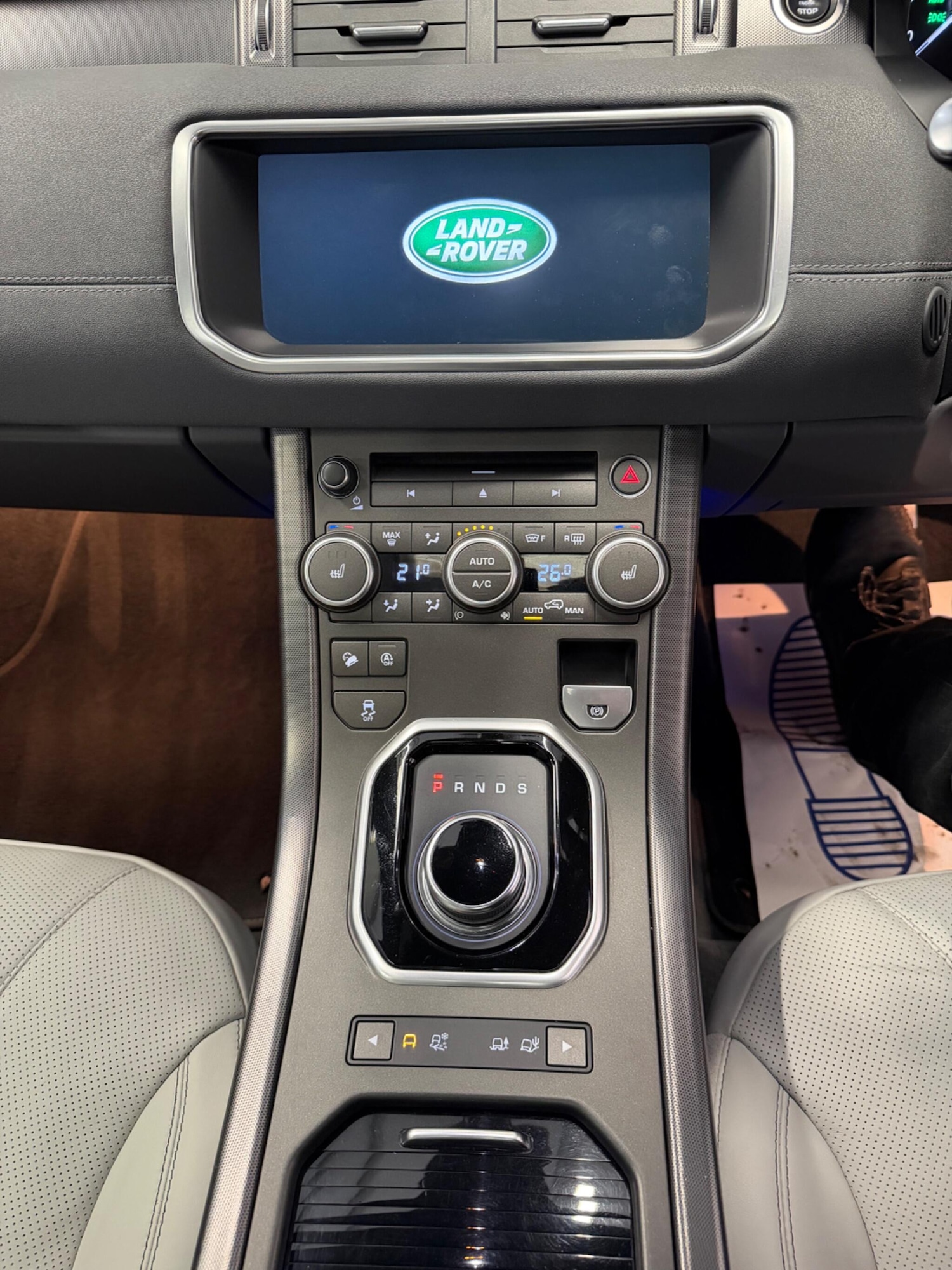 Used Land Rover Range Rover Evoque 2018 for sale - 78086008: Photo 24