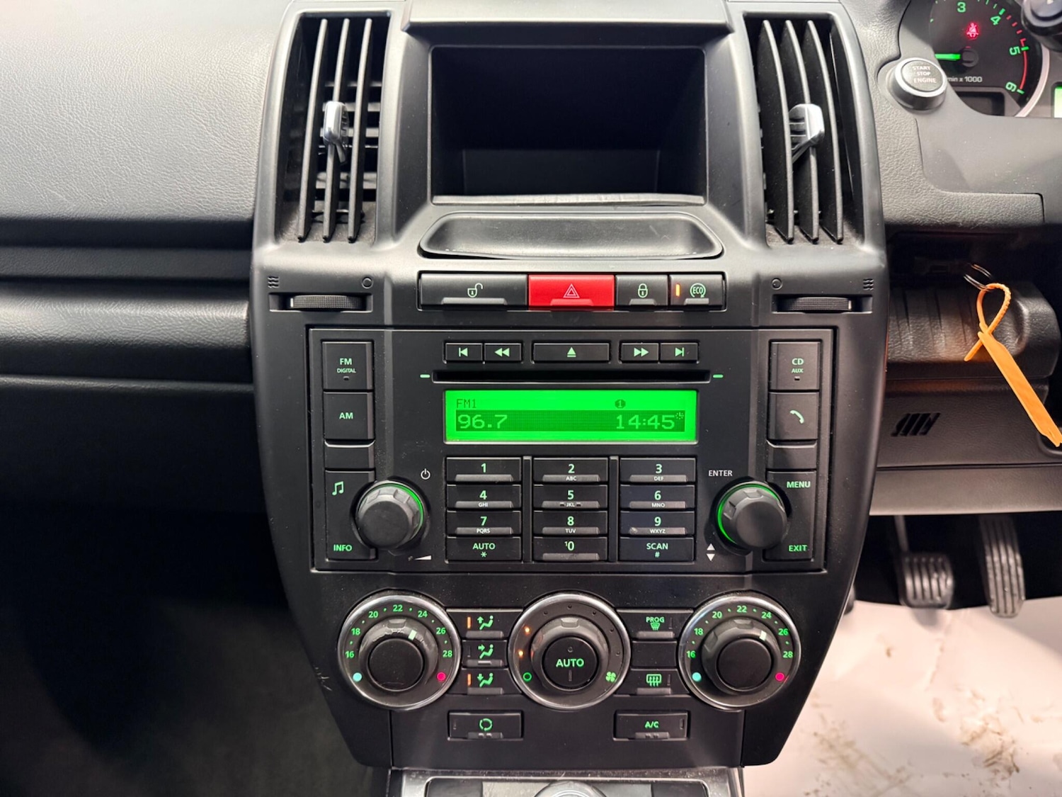 Used Land Rover Freelander 2010 for sale - 77611461: Photo 27