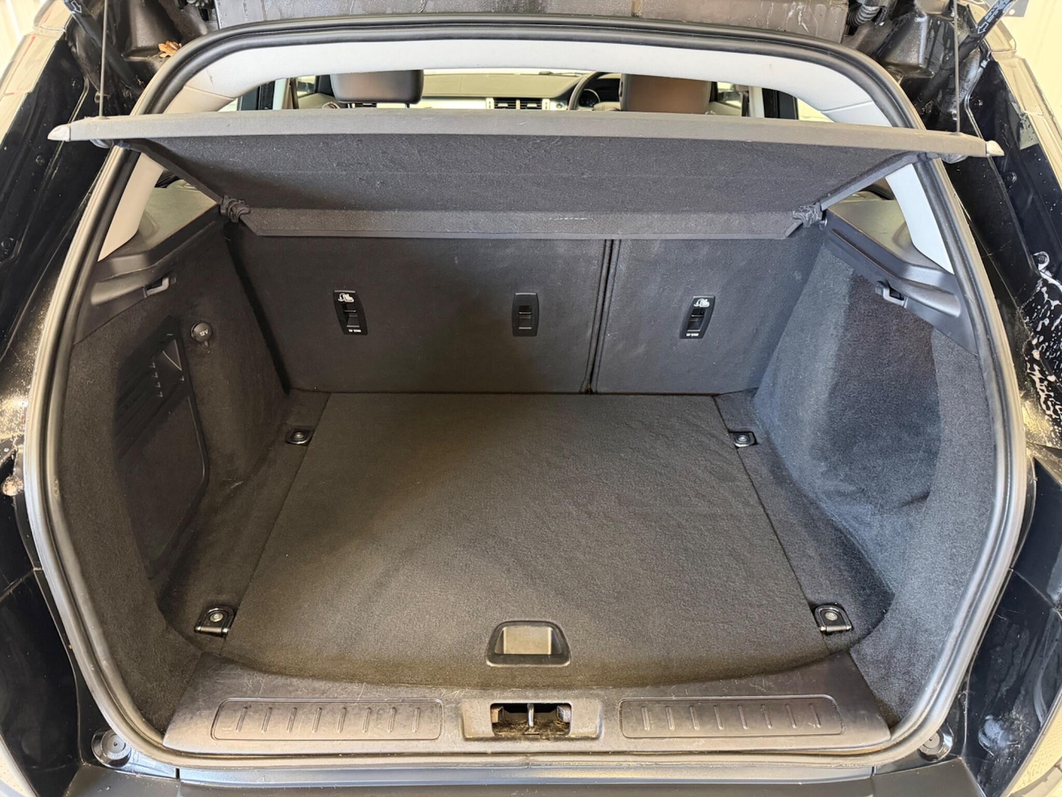 Used Land Rover Range Rover Evoque 2017 for sale - 77587145: Photo 11