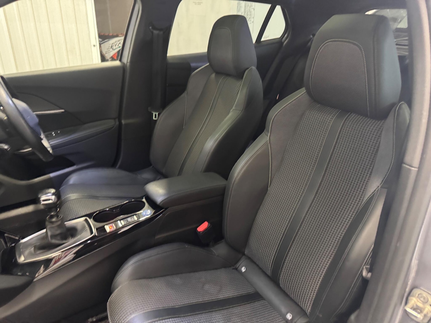 Used Peugeot 2008 2020 for sale - 78185398: Photo 20