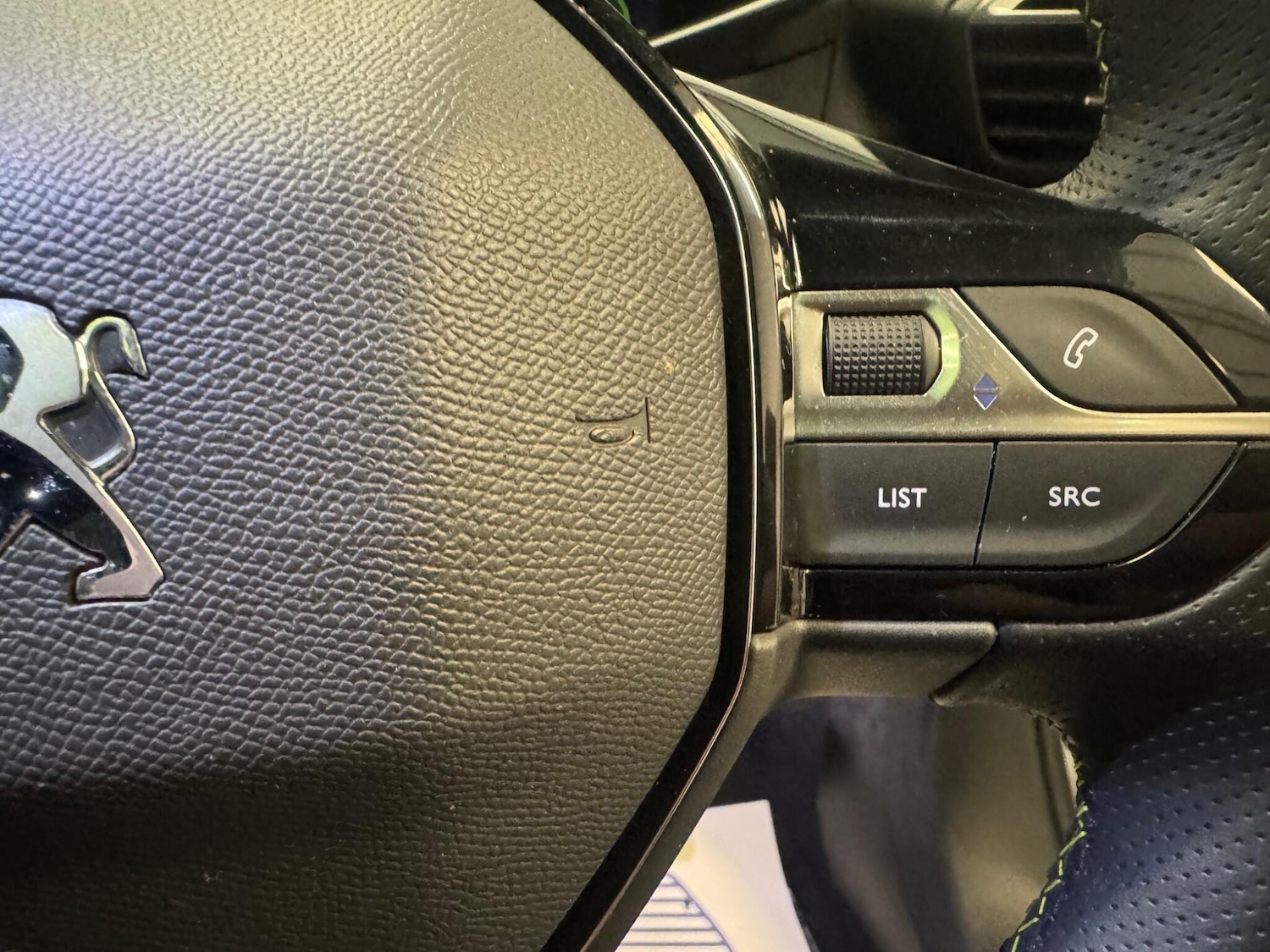 Used Peugeot 2008 2020 for sale - 78185398: Photo 24