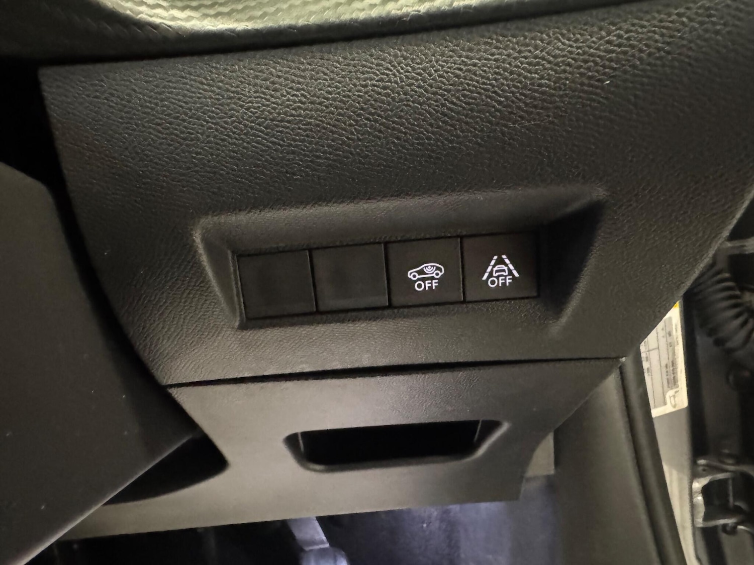 Used Peugeot 2008 2020 for sale - 78185398: Photo 28