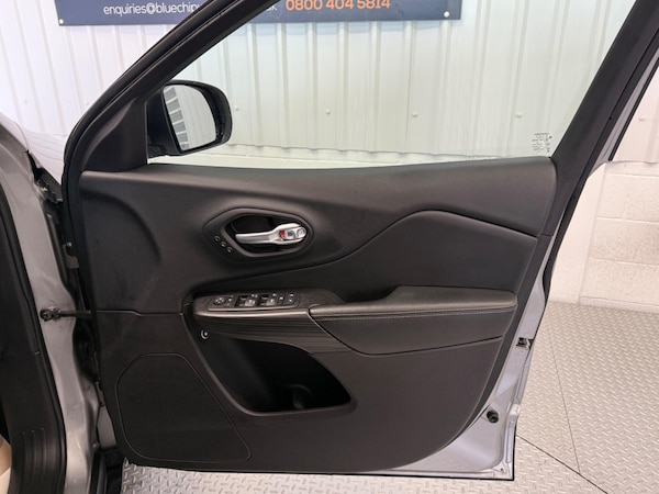 Used Jeep Cherokee 2015 for sale - 76325978: Photo 19