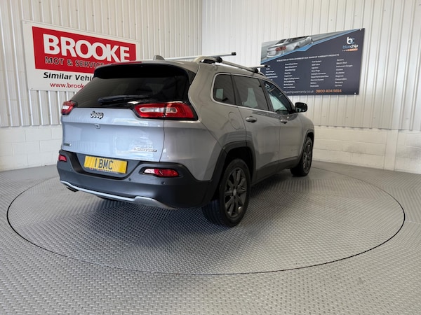 Used Jeep Cherokee 2015 for sale - 76325978: Photo 7