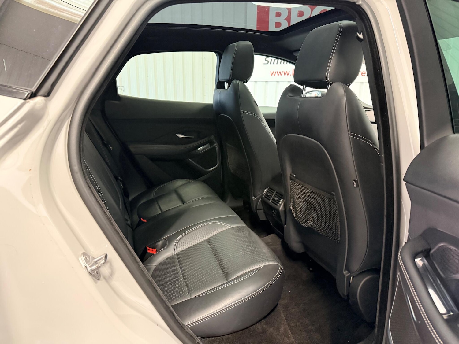 Used Jaguar E-Pace 2018 for sale - 77174977: Photo 18