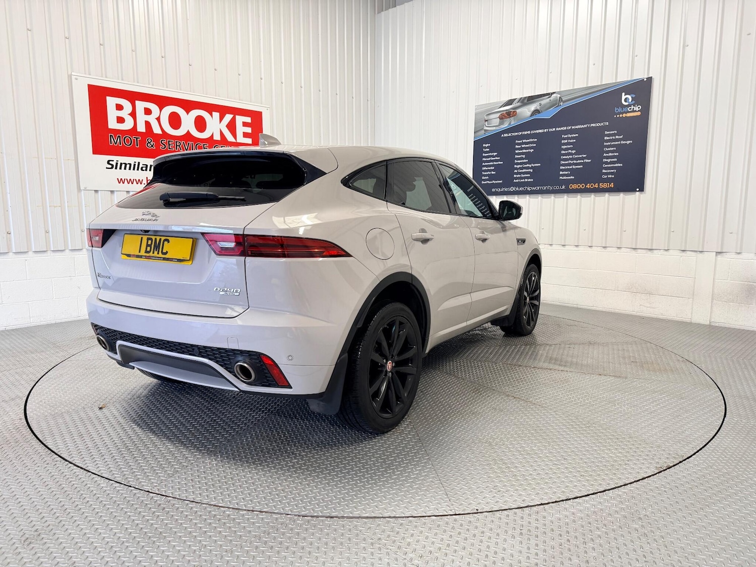 Used Jaguar E-Pace 2018 for sale - 77174977: Photo 8