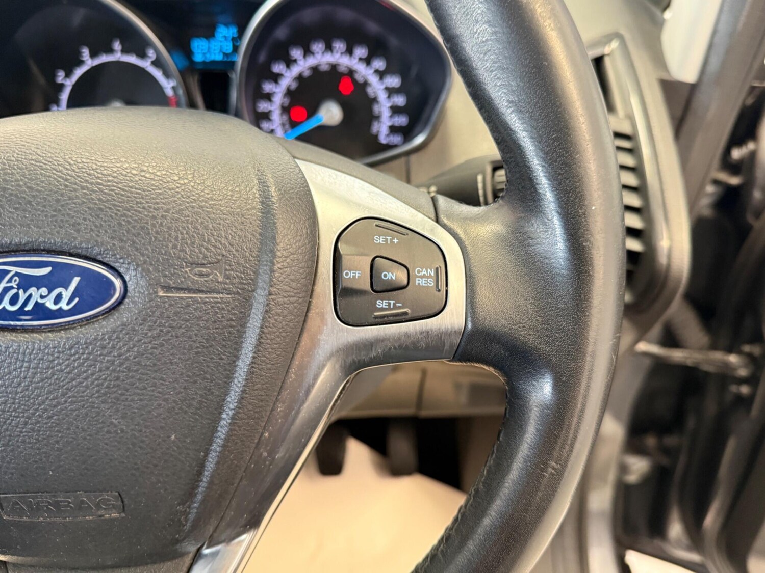 Used Ford Ecosport 2016 for sale - 77840039: Photo 21