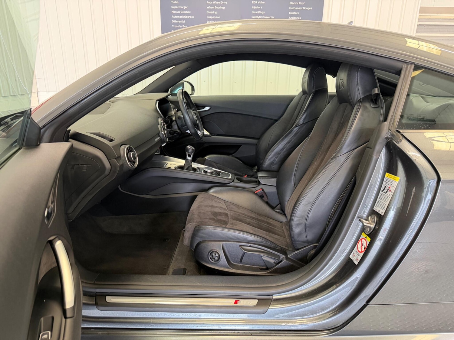 Used Audi TT 2017 for sale - 77993307: Photo 13