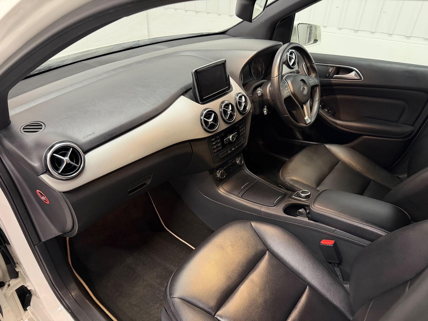 Used Mercedes-Benz B Class 2012 for sale - 76771647: Photo 15