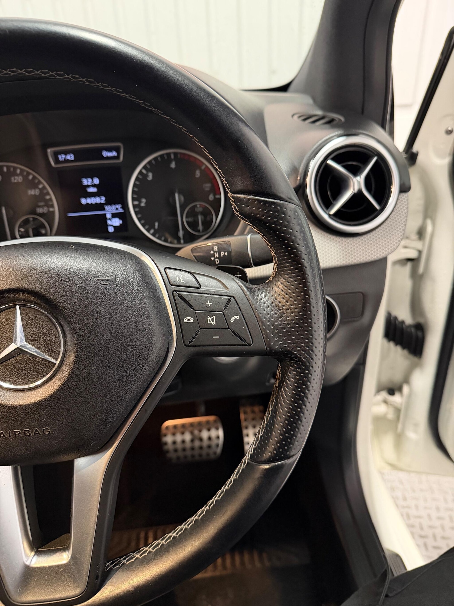 Used Mercedes-Benz B Class 2012 for sale - 76771647: Photo 20