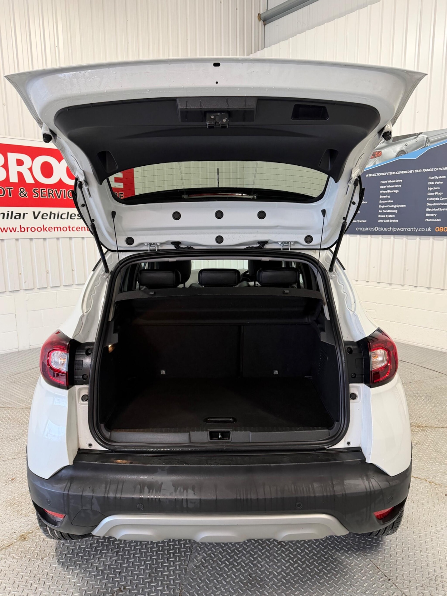 Used Renault Captur 2017 for sale - 77290880: Photo 10