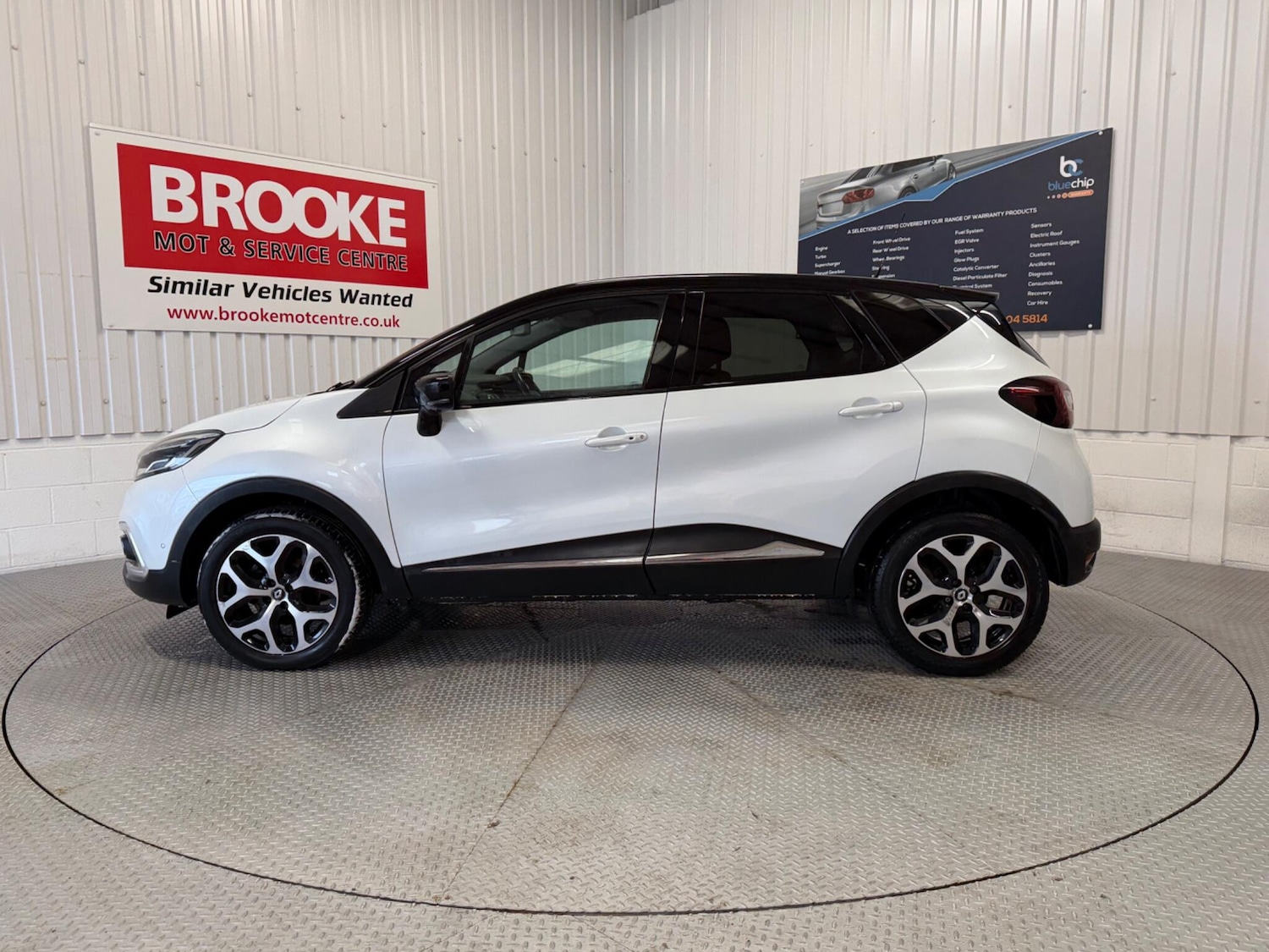 Used Renault Captur 2017 for sale - 77290880: Photo 7