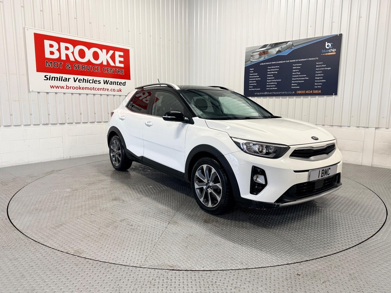 Used Kia Stonic 2018 for sale - 76887295: Photo 1