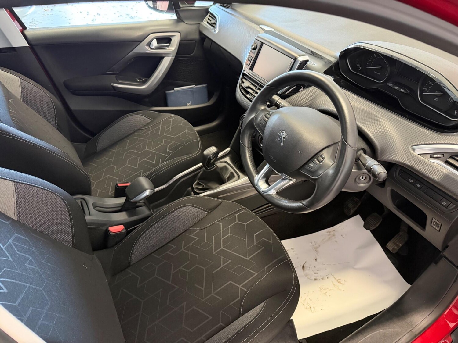 Used Peugeot 2008 2019 for sale - 77908485: Photo 17