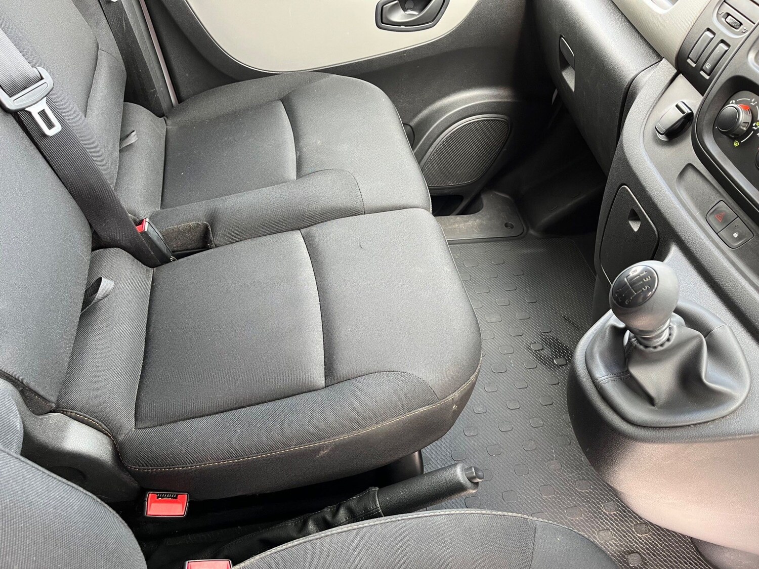 Used Renault Trafic 2019 for sale - 77839124: Photo 11