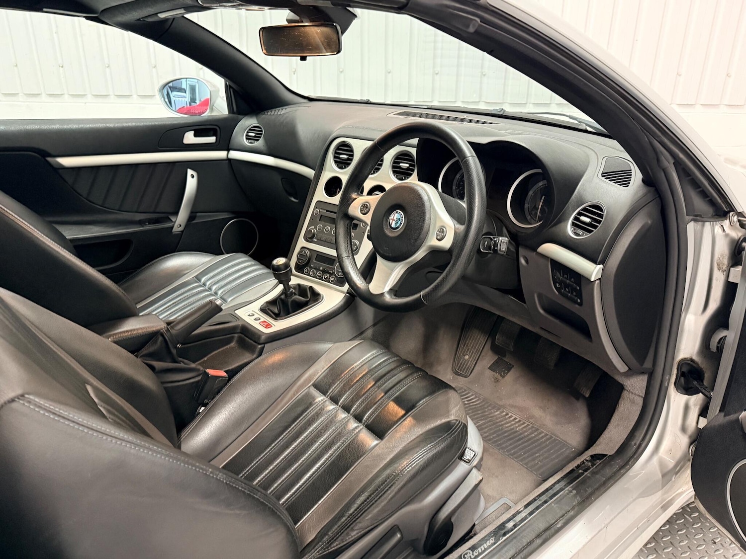 Used Alfa Romeo Spider 2008 for sale - 76549994: Photo 18