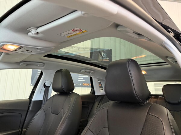 Used Vauxhall Grandland X 2019 for sale - 75082791: Photo 11