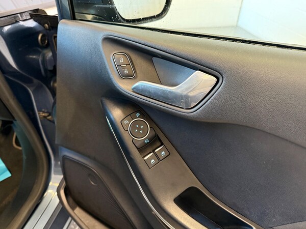 Used Ford Fiesta 2018 for sale - 75646687: Photo 17