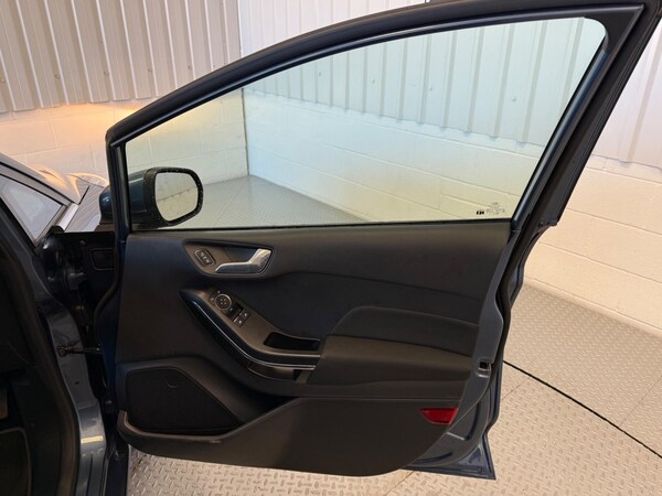 Used Ford Fiesta 2018 for sale - 75646687: Photo 18