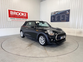 Used MINI Convertible 2017 for sale - 79426080: Photo