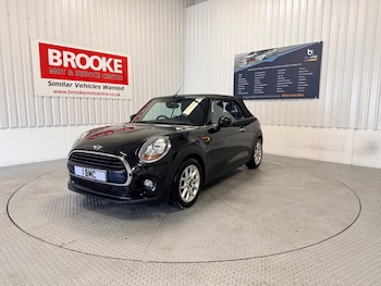 Used MINI Convertible 2017 for sale - 79426080: Photo