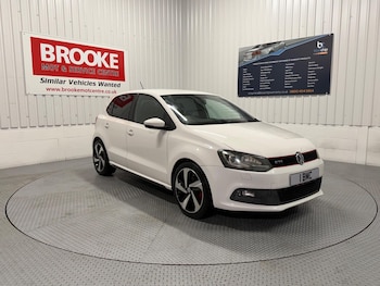 Used Volkswagen Polo 2011 for sale - 76457501: Photo