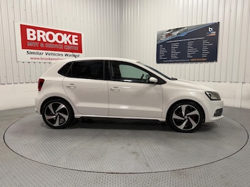 Used Volkswagen Polo 2011 for sale - 76457501: Photo