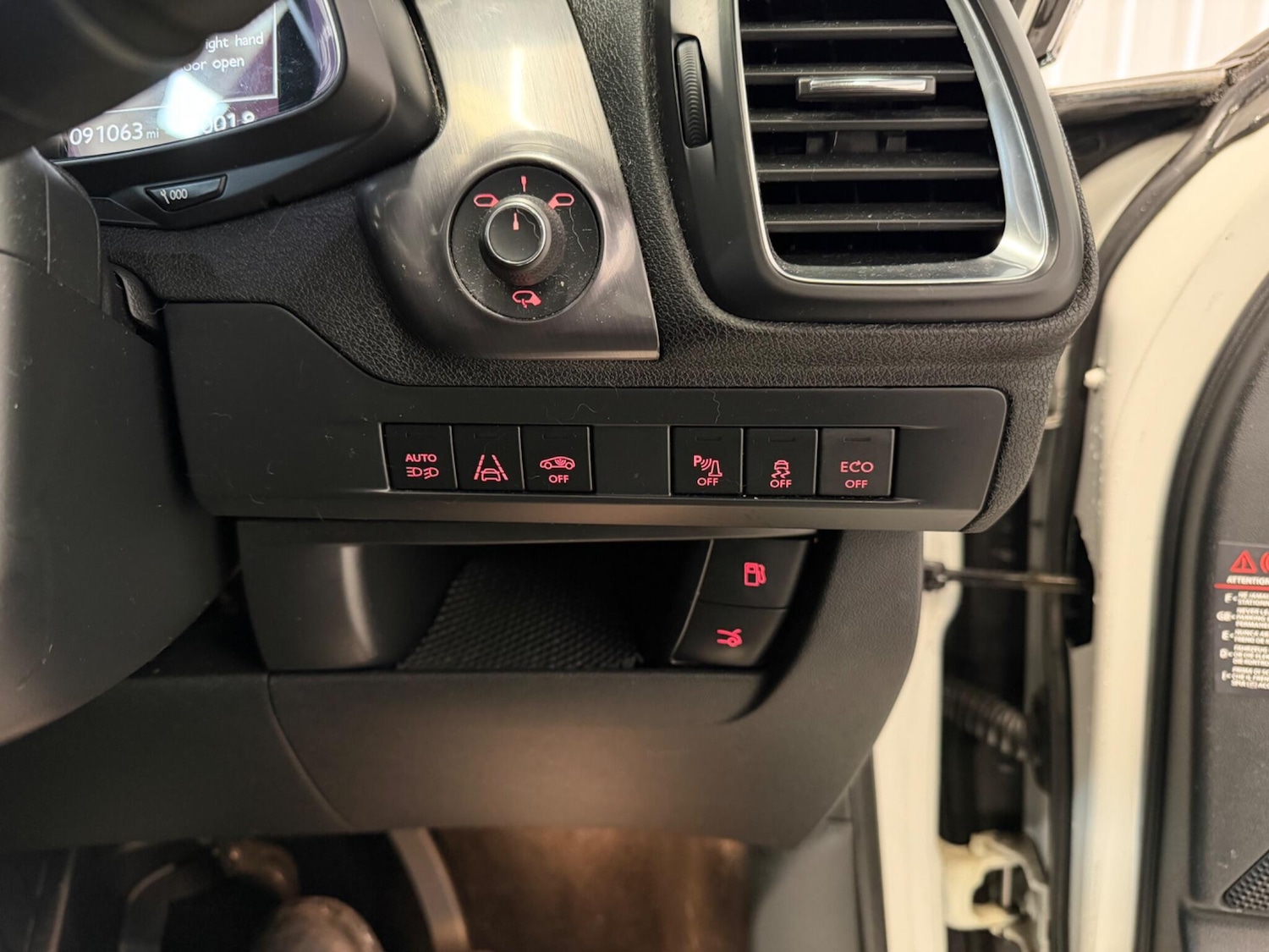 Used Citroen DS5 2015 for sale - 77908629: Photo 22