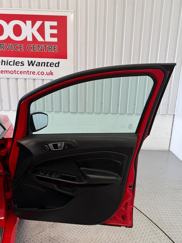 Used Ford Ecosport 2018 for sale - 74441575: Photo 14