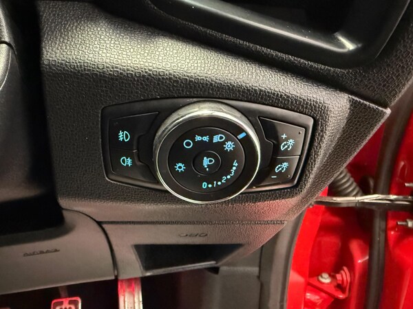 Used Ford Ecosport 2018 for sale - 74441575: Photo 20