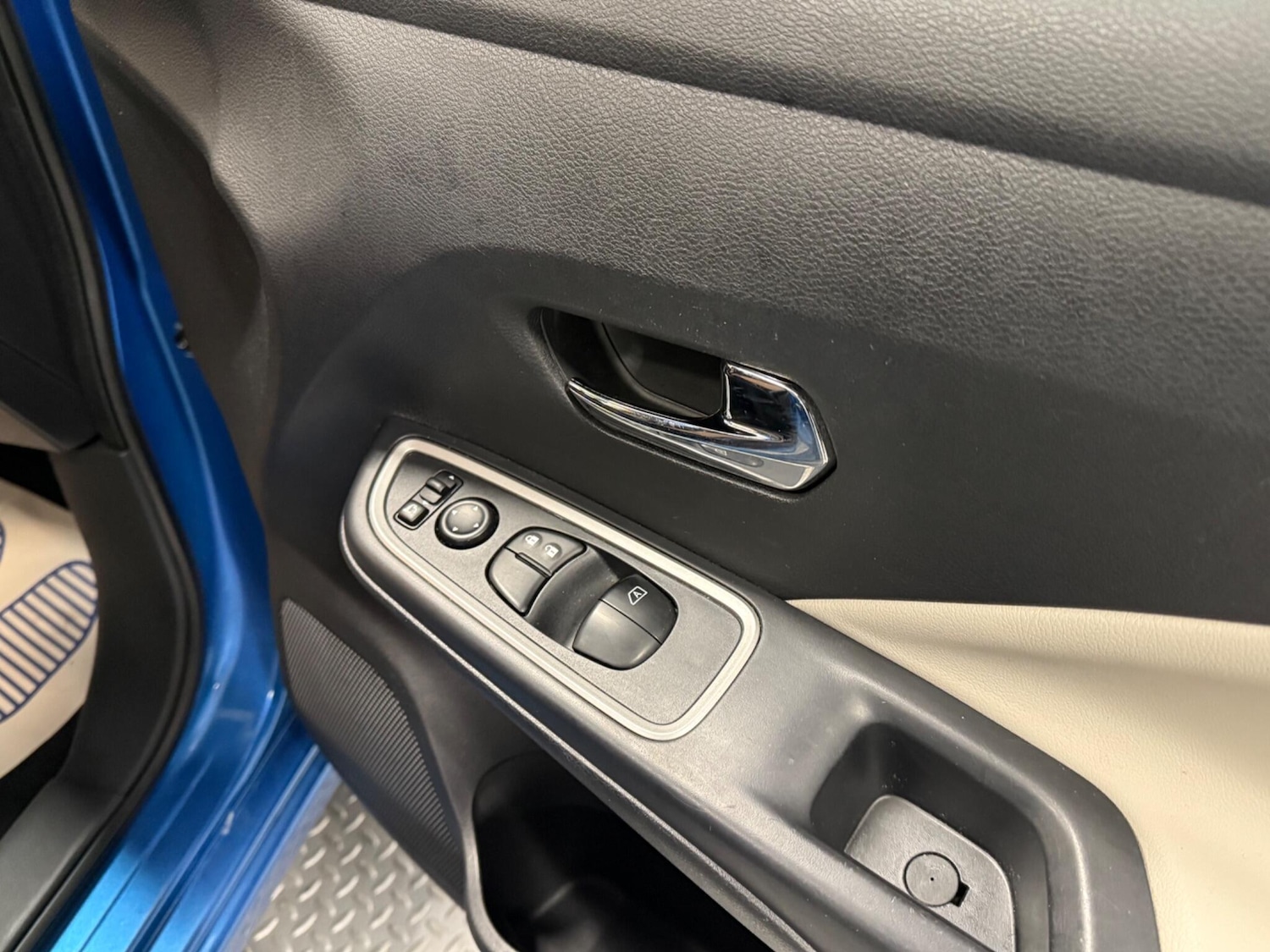 Used Nissan Micra 2017 for sale - 76425558: Photo 20