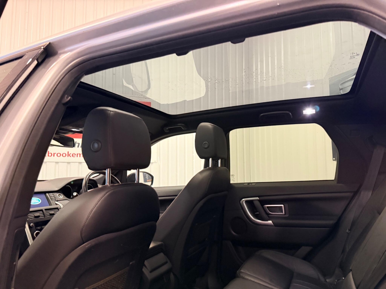 Used Land Rover Discovery Sport for sale - 77647171: Photo 16