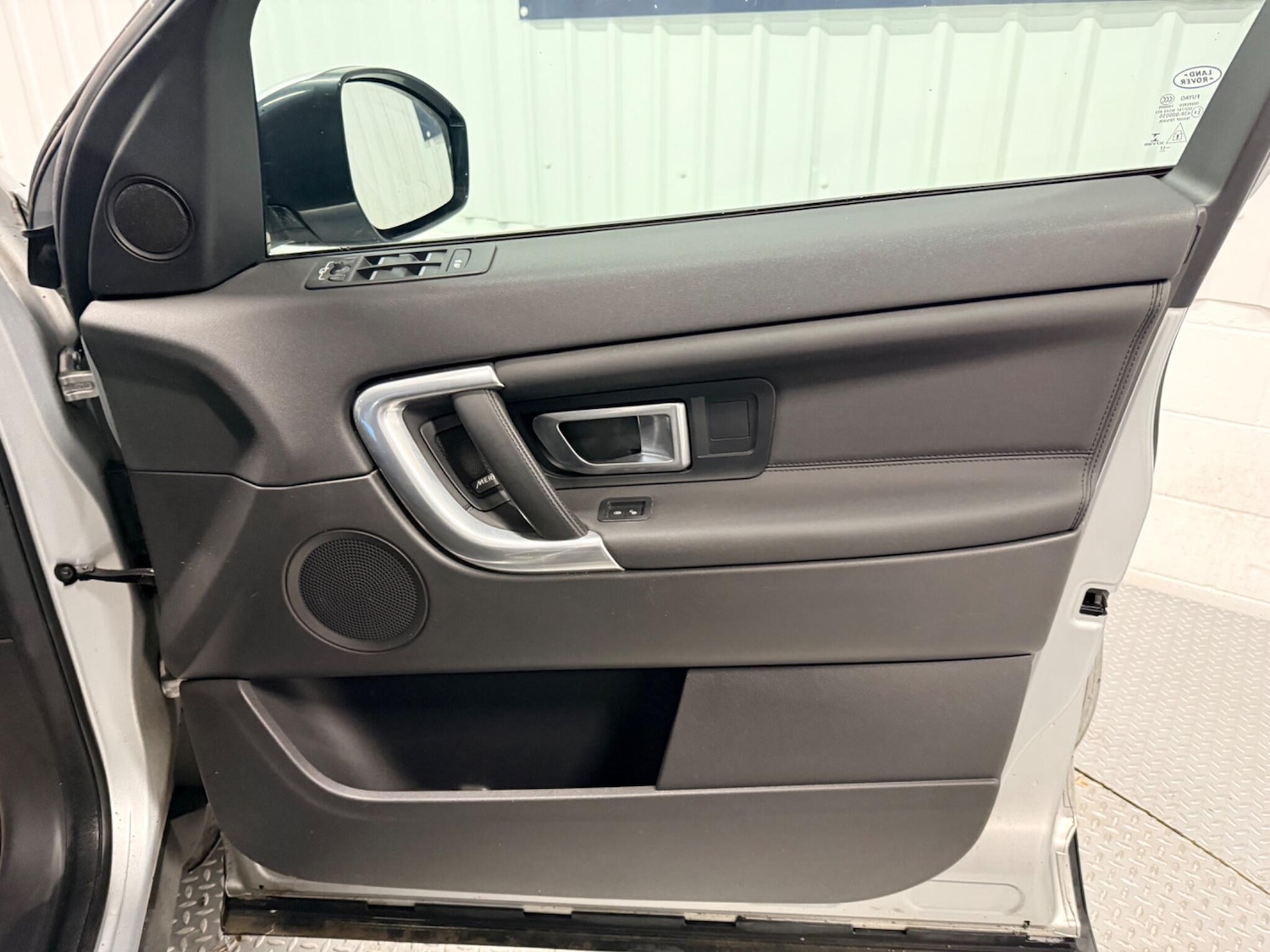 Used Land Rover Discovery Sport for sale - 77647171: Photo 18