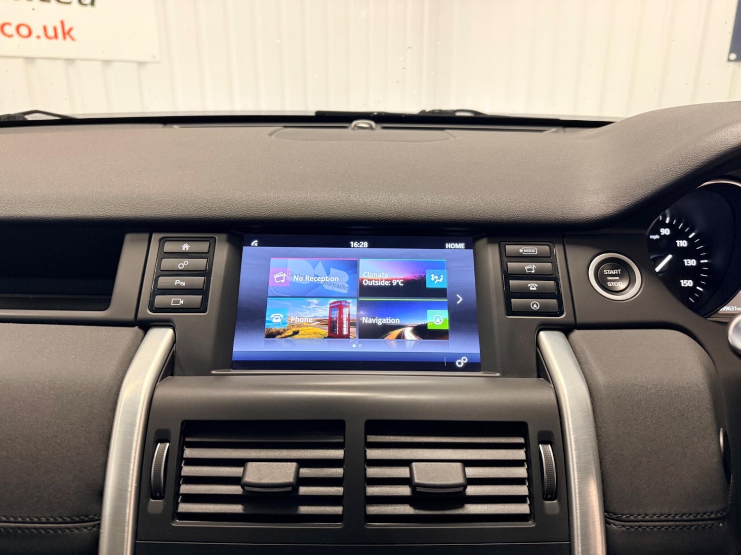 Used Land Rover Discovery Sport for sale - 77647171: Photo 28